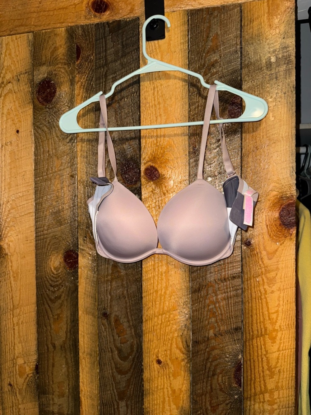 PINK wear everywhere super push up